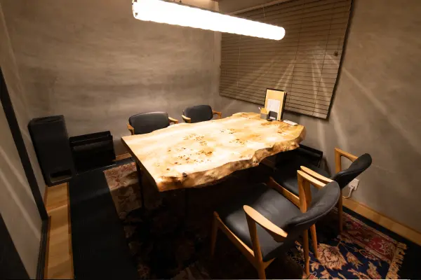 VIPルーム1（4名）